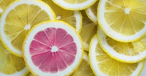 LA VITAMINA C IN PREVENZIONE E TRATTAMENTO A SOSTEGNO DELLE INFEZIONI BATTERICHE E VIRALI